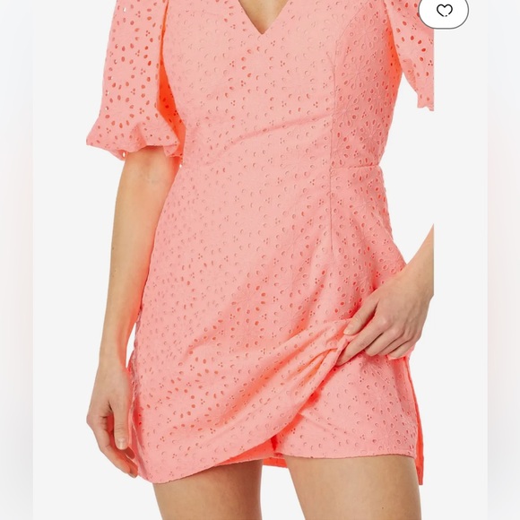 *FLASH SALE* Celestina V-Neck Romper - Picture 4 of 8